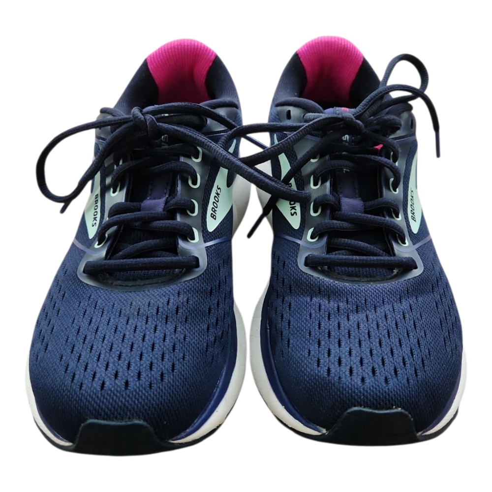 Brooks Transmit 3 Athletic Shoes